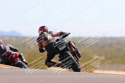 media/Oct-09-2022-SoCal Trackdays (Sun) [[95640aeeb6]]/Turn 9 Backside (120pm)/